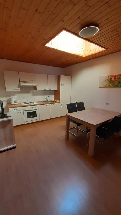 Ferienwohnungen&Weingut Kroiss Silvia Illmitz Exterior foto